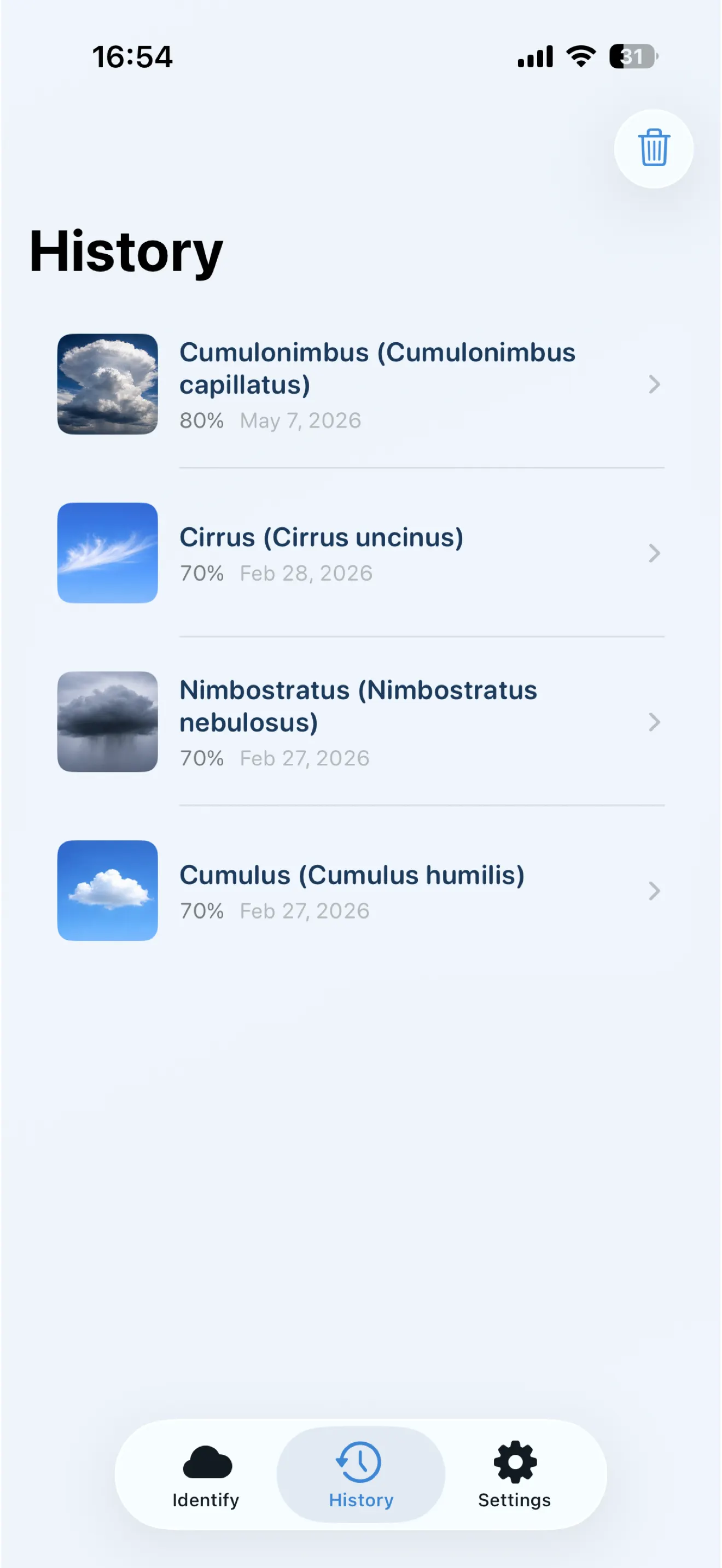 Cloud ID history screen listing previously identified clouds with thumbnails